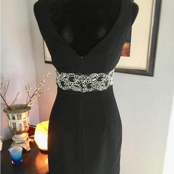 Mica Little black dress size 2. white lacy intricate design around the waist - Picture 3 of 4